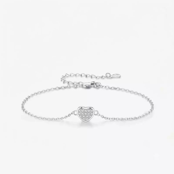 Monvierre Collection